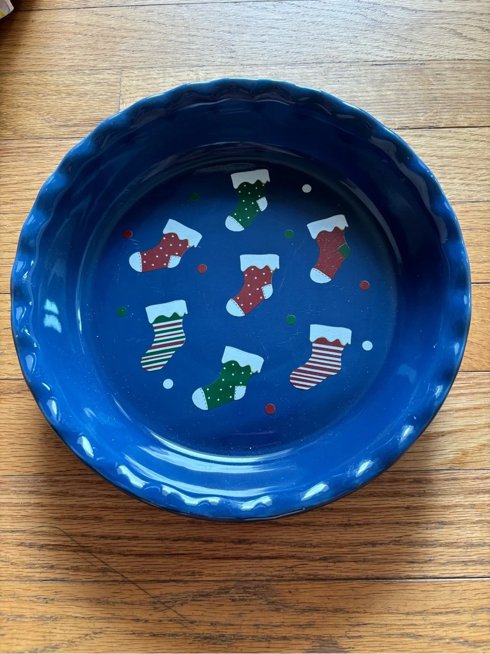 Nantucker Blue Holiday Stocking Ceramic Pie Pan Bowl Set NWOT